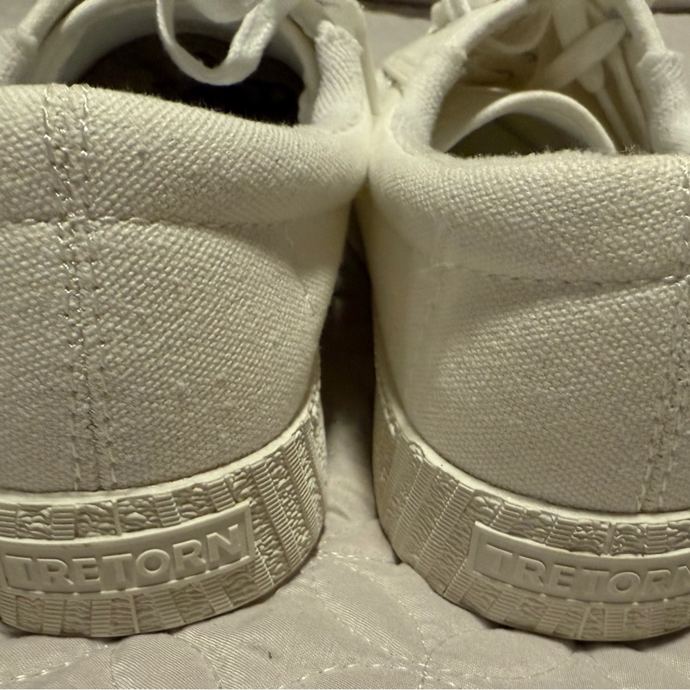 EUC Tretorn Nylite Plus White Canvas Sneakers Size 9M - Picture 5 of 6